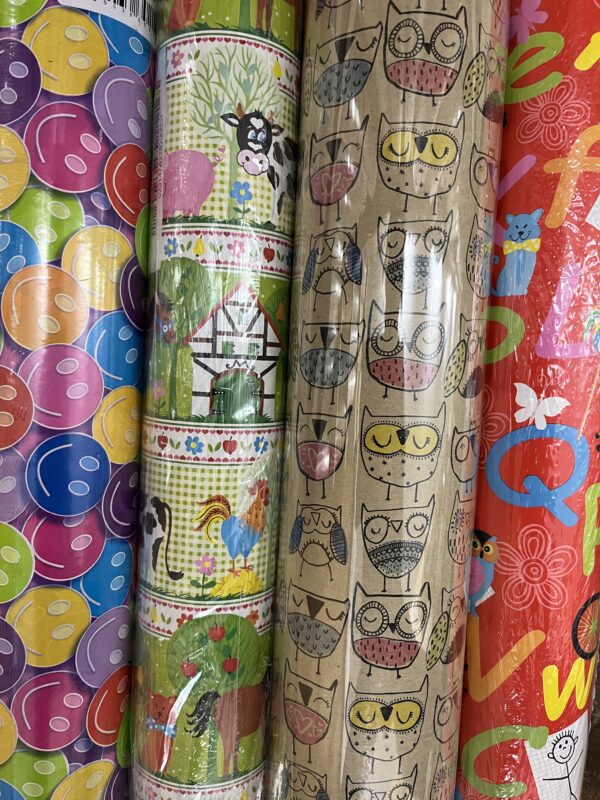 Roos Mooier Cadeaupapier 4 rollen 50cmx50m  1
